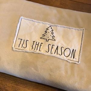 Rae Dunn • “Tis the Season” Throw • Full Size